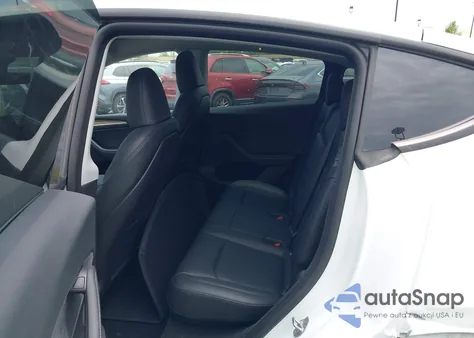 2023 Tesla Model Y Awd/Long Range Dual Motor All-Wheel Drive из США, поврежденный, VIN 7SAYGDEE3PA079248